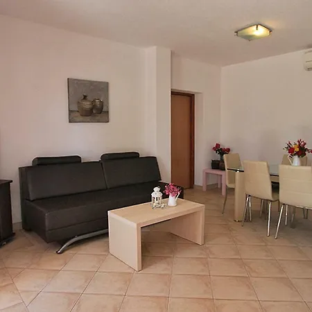 Beachfront Apartments Baricevic With Pool Cesarica Exterior foto