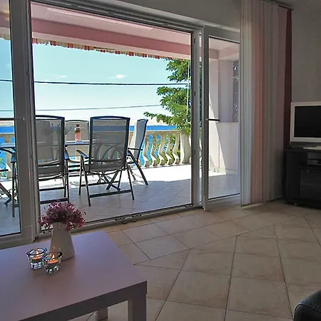 Beachfront Apartments Baricevic With Pool Cesarica Exterior foto