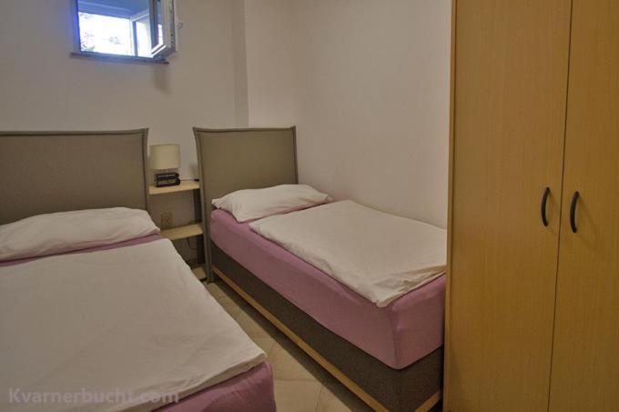 Beachfront Baricevic With Pool Apartment