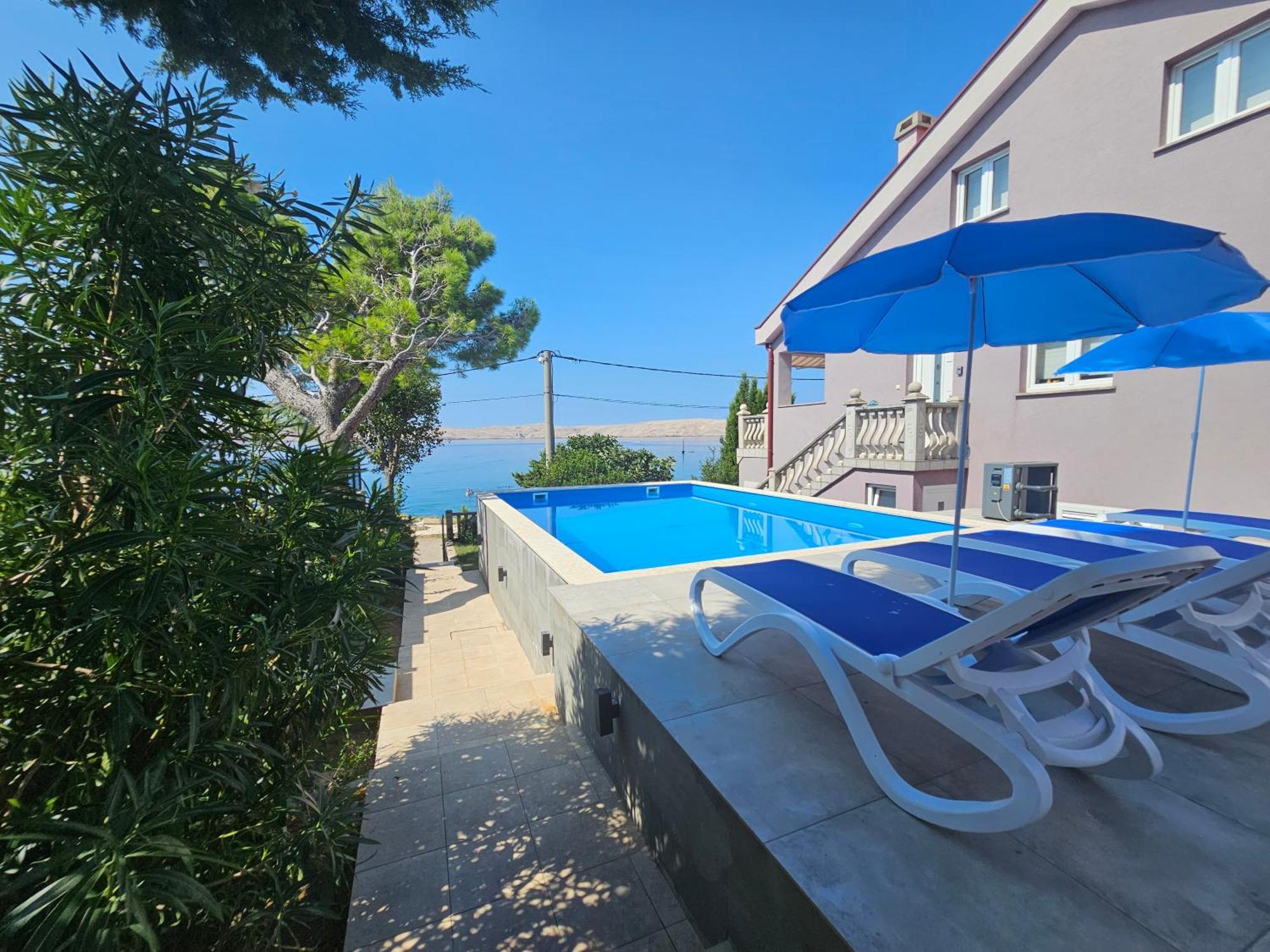 Apartment Beachfront Baricevic With Pool *